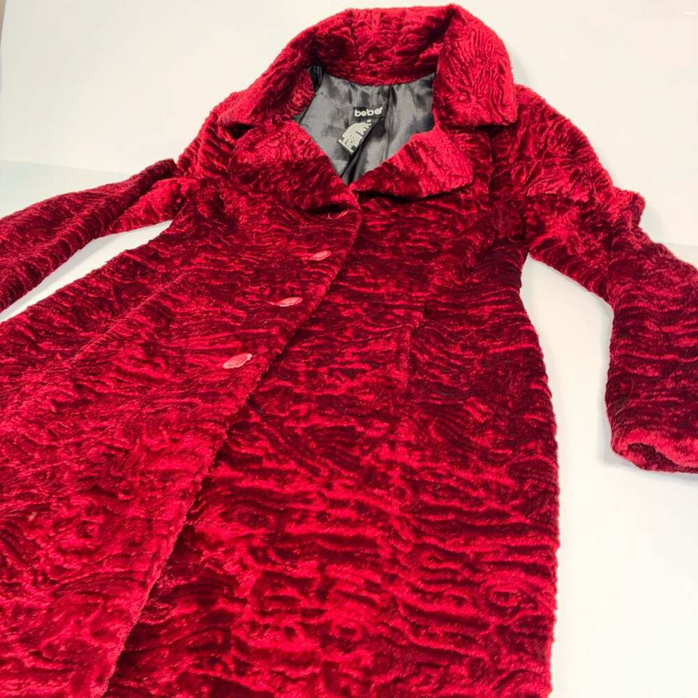 bebe Women's Red Faux Fur Textured Long Coat Size XS - Picture 2 of 8